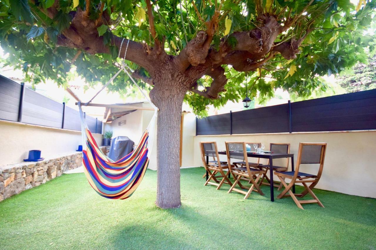 Charmante Maison Centre-ville Sainte-maxime, Plages A 2 Pas Prázdninový dům Sainte-Maxime